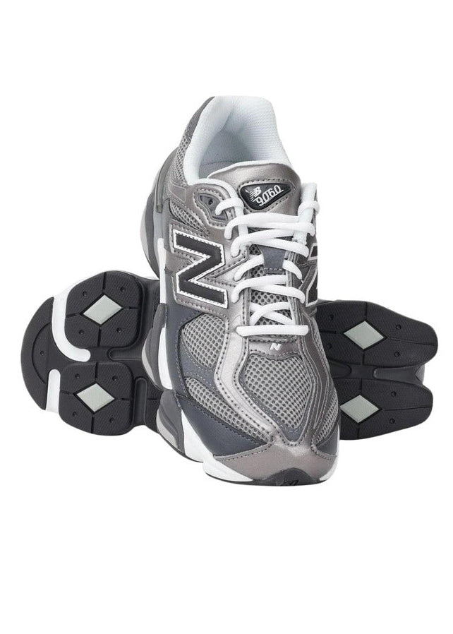 Sneakers Donna New Balance Grigie con Lacci