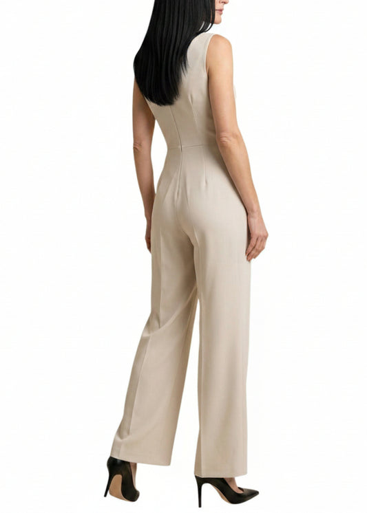 Tuta Donna Artigli Beige Smanicata con Scollo a V