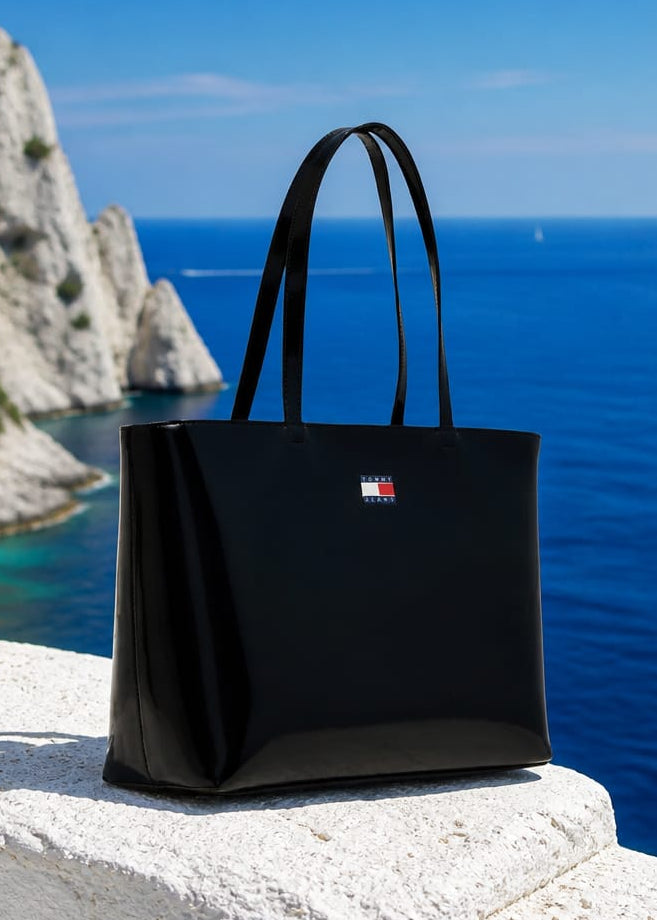 Summer Essentials Tommy Hilfiger | T-shirt + Borsa Tote in Promo