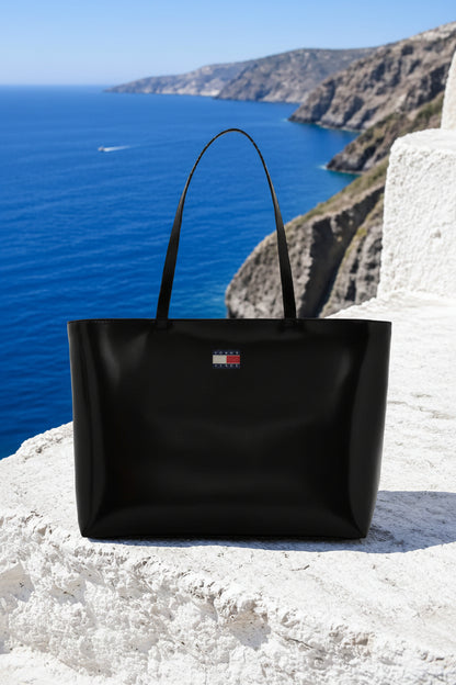 Summer Essentials Tommy Hilfiger | T-shirt + Borsa Tote in Promo