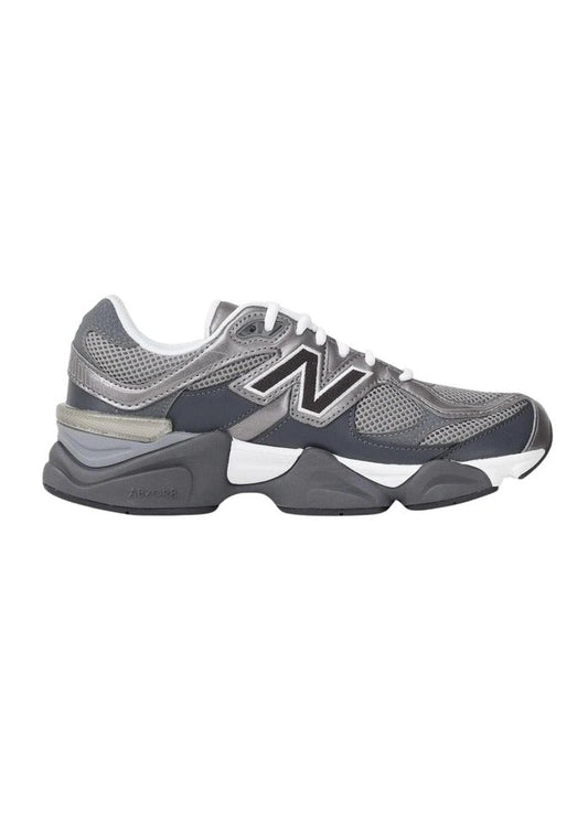 Sneakers Donna New Balance Grigie con Lacci