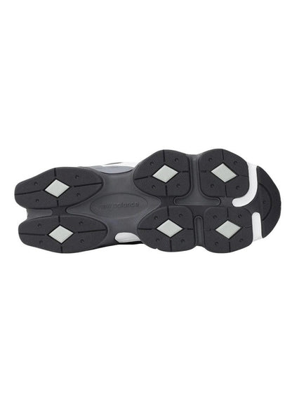 Sneakers Donna New Balance Grigie con Lacci