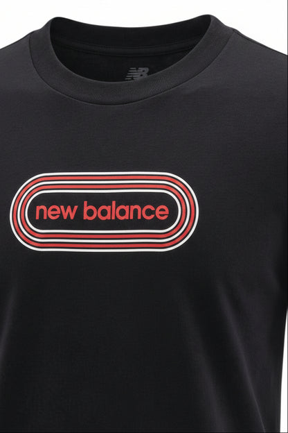T-shirt Uomo New Balance Nera con Stampa in Cotone