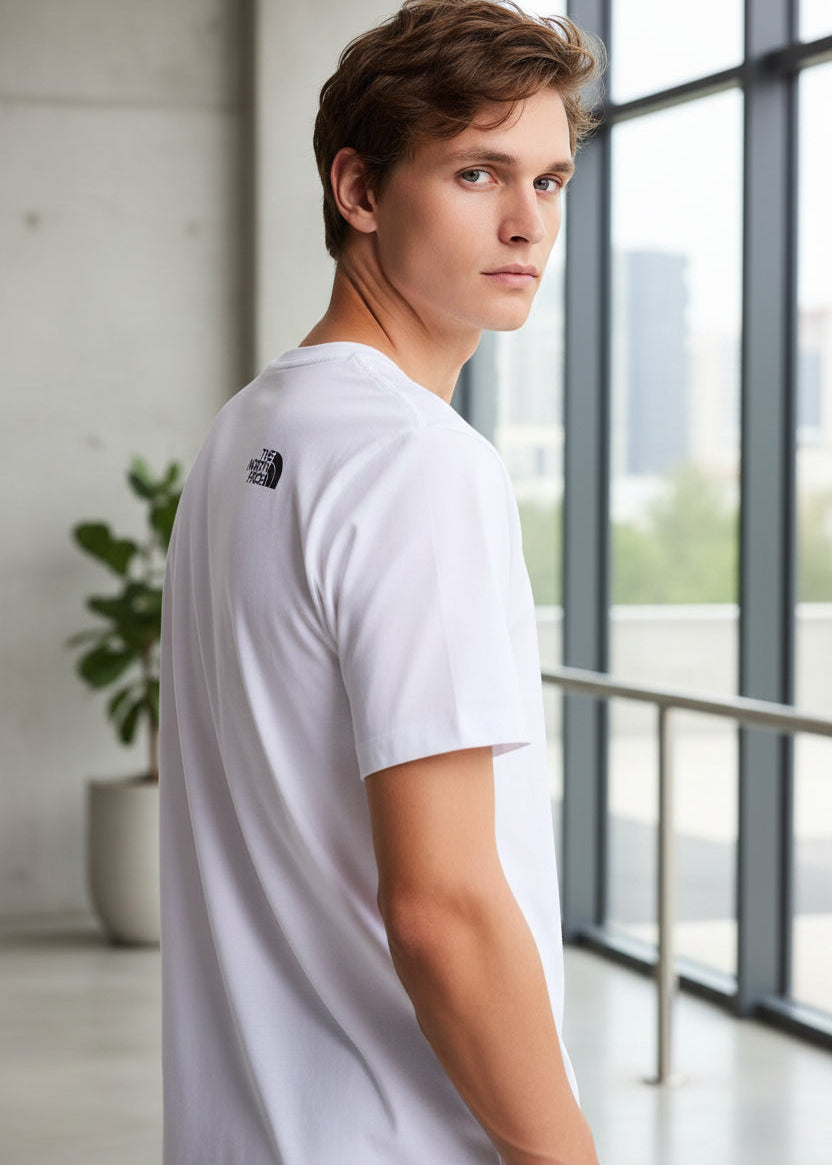 T-Shirt Uomo The North Face Bianca in Cotone