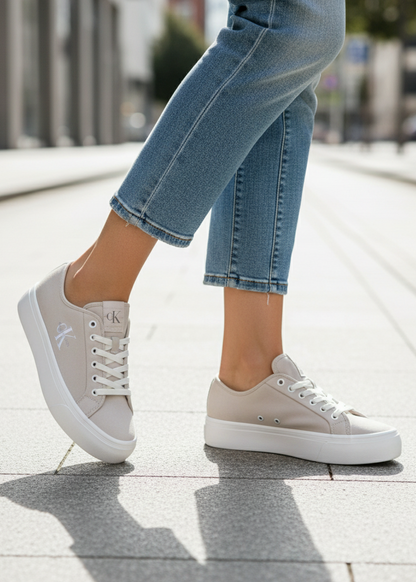 Sneakers Donna Calvin Klein Bianche in Pelle
