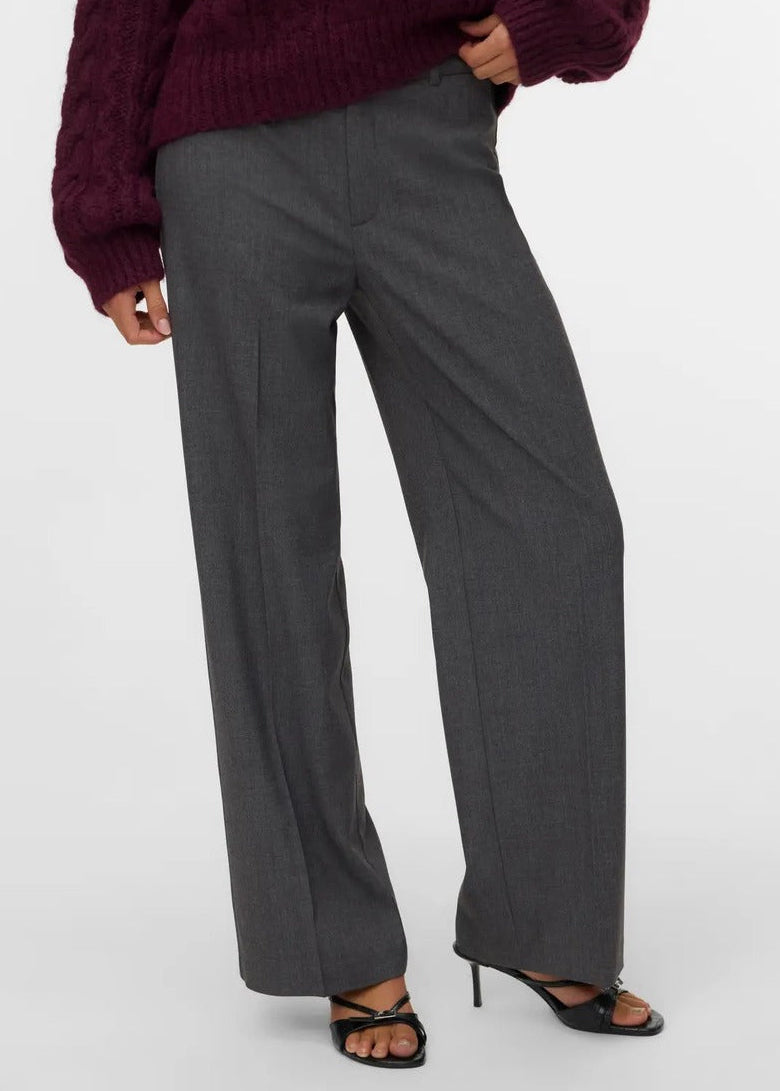 Pantaloni Donna Vero Moda Grigio